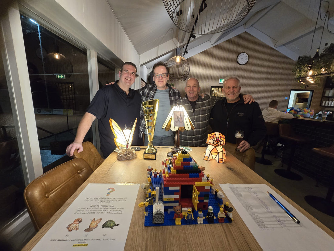 Pubquiz Tennisvereniging Wilnis met Tiffany lampen – Roruvera brengt sfeer en licht