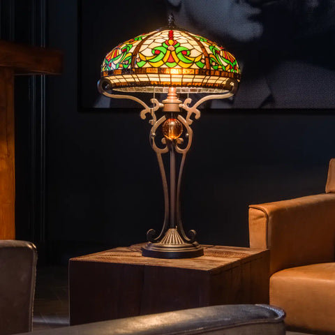 Tiffany Tischlampe mit floralem Rankenmuster – Creme, Grün & Rot – H 70 cm (Art. 7070)