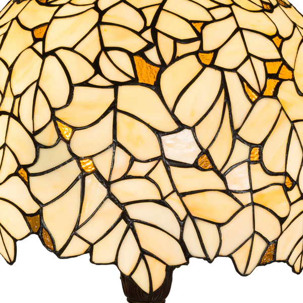 Tiffany Stehleuchte mit cremefarbenem Blattmotiv und gewelltem Rand – Creme, Hellgelb & Bernstein – H 168 cm (Art. 7258)