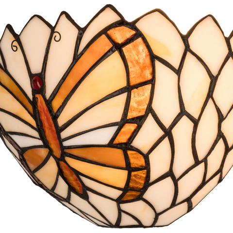 Detail Tiffany wandlamp vlinder van glas in lood in beige,- en bruintinten