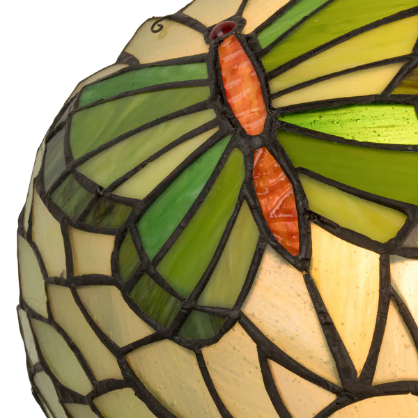 Detail Tiffany wandlamp vlinder van glas in lood in groentinten