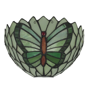 Tiffany wandlamp vlinder van glas in lood in groentinten, brandend